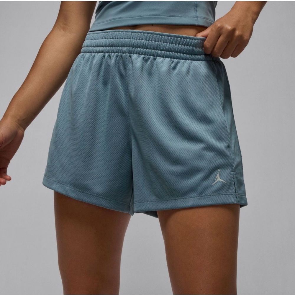 NWT! Jordan Women's Sport Mesh Shorts
Bluish Grey- “ Aviator Grey”